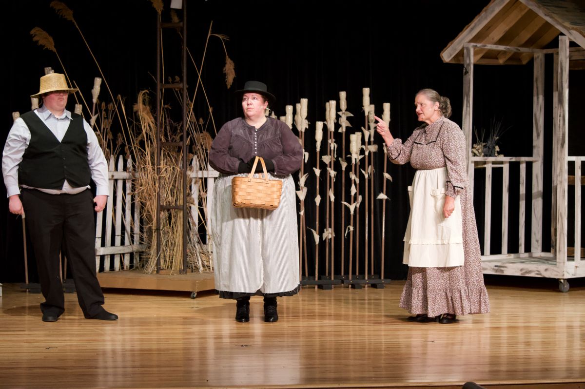 Aiden Moore, Jaime Zeger, and Donna Carver at Photos: THE WIZARD OF OZ at Morrow Little Theatre