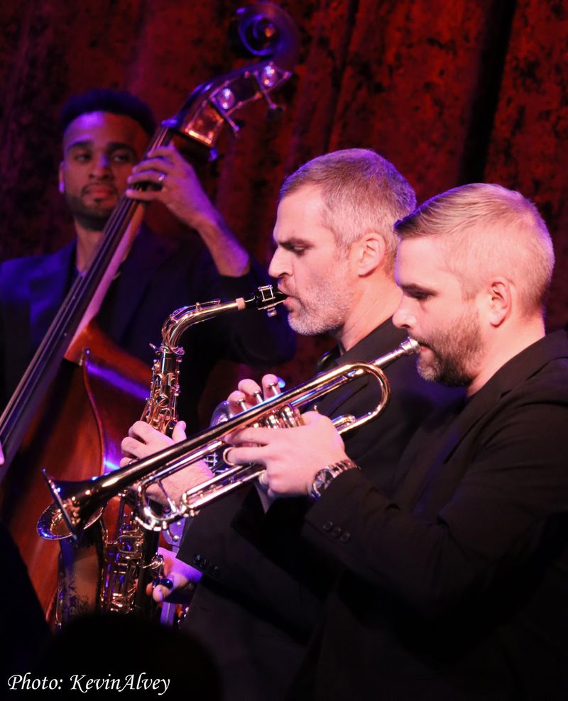 Photos: See Elizabeth Gillies' Return to Birdland — photo 4 of 11