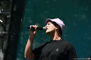 Dez Duron @ BroadwayWorld Dez Duron Photo