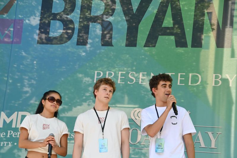 Photos: THE LOST BOYS, HADESTOWN & More Take the Stage at BROADWAY IN BRYANT PARK Week 1 — photo 41 of 61