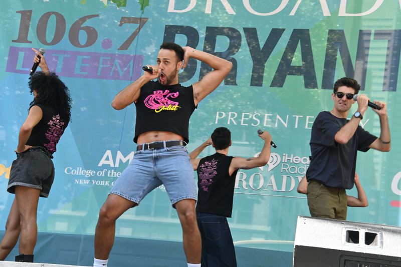 Photos: THE LOST BOYS, HADESTOWN & More Take the Stage at BROADWAY IN BRYANT PARK Week 1 — photo 21 of 61