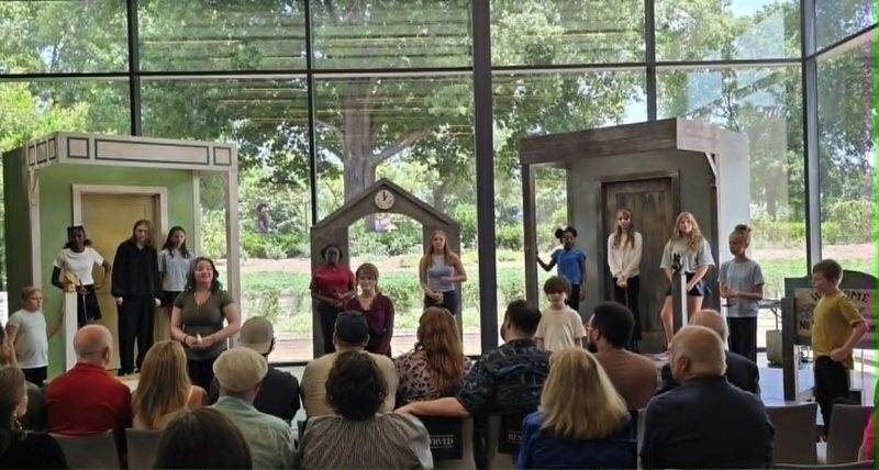 Review: WILLIAM SHAKESPEARE'S COMEDY OF ERRORS at Arkansas Museum Of Fine Arts in Little Rock Image