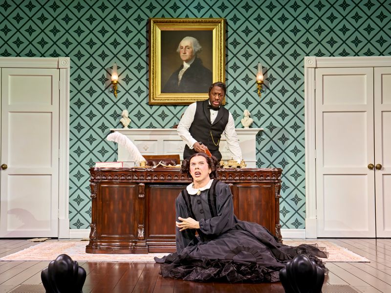 Photos: Cole Escola Returns to OH, MARY! in London, With Giles Terera, Michael Urie, and More — photo 4 of 12