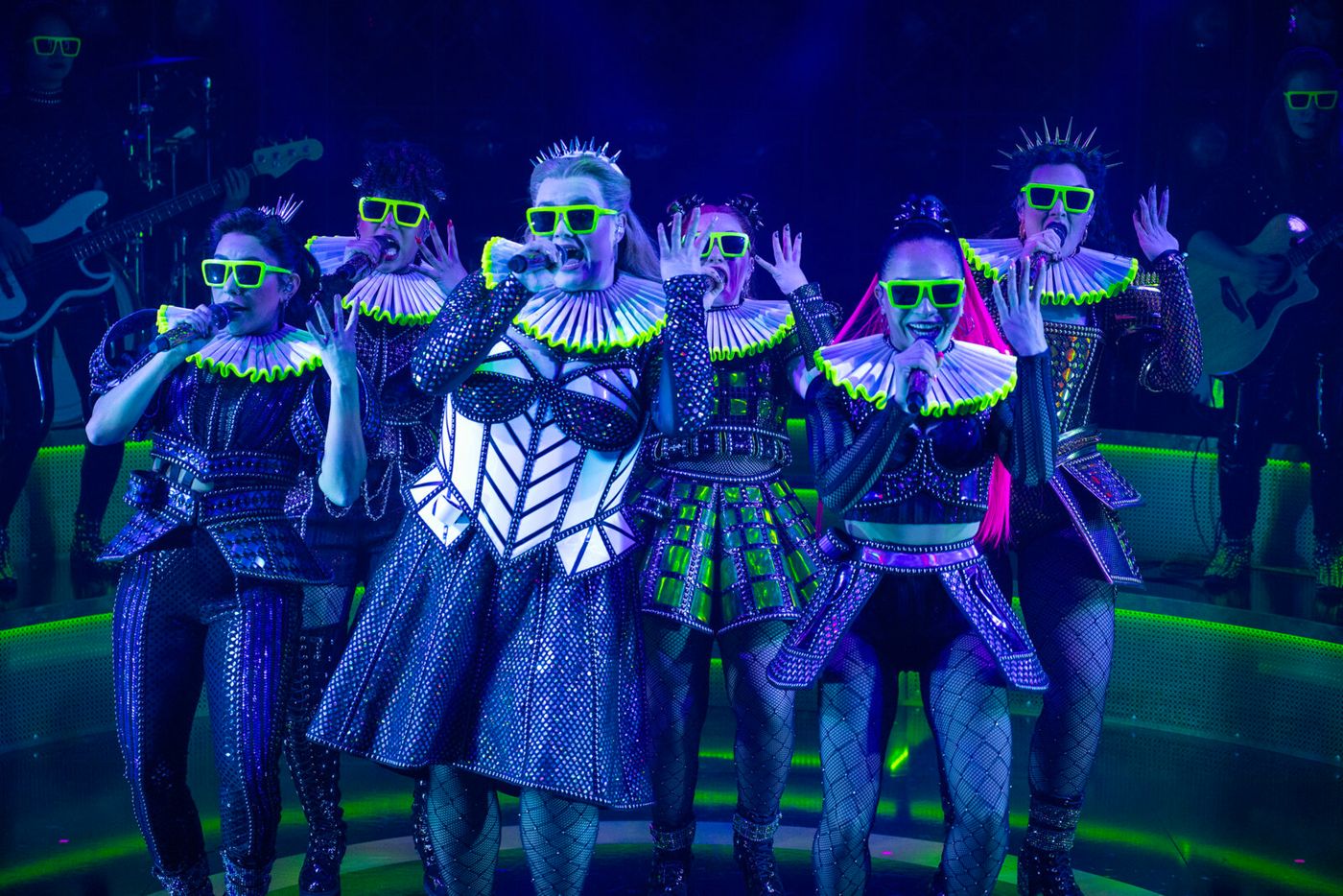 Photos: SIX THE MUSICAL Opens in Melbourne Image
