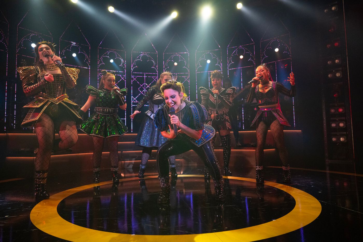 Photos: SIX THE MUSICAL Opens in Melbourne Image