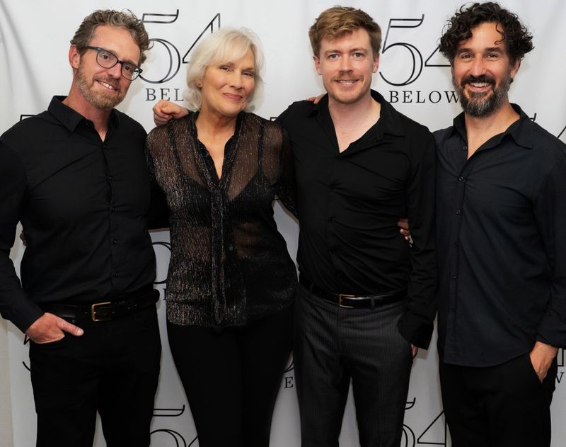 Photos: Stevie Holland Celebratory New York Summer Concert at 54 Below — photo 14 of 15