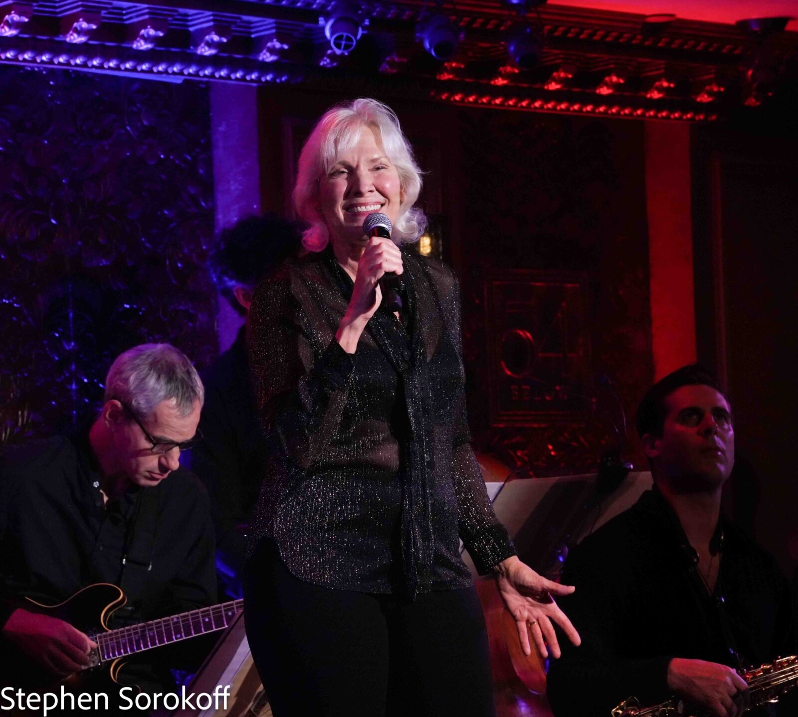 Photos: Stevie Holland Celebratory New York Summer Concert at 54 Below — photo 1 of 15