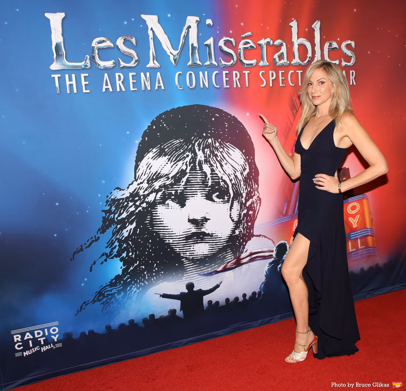 Photos: Patti LuPone, Aaron Tveit, and More Join LES MISERABLES: THE ARENA CONCERT SPECTACULAR For Encore Performance Image