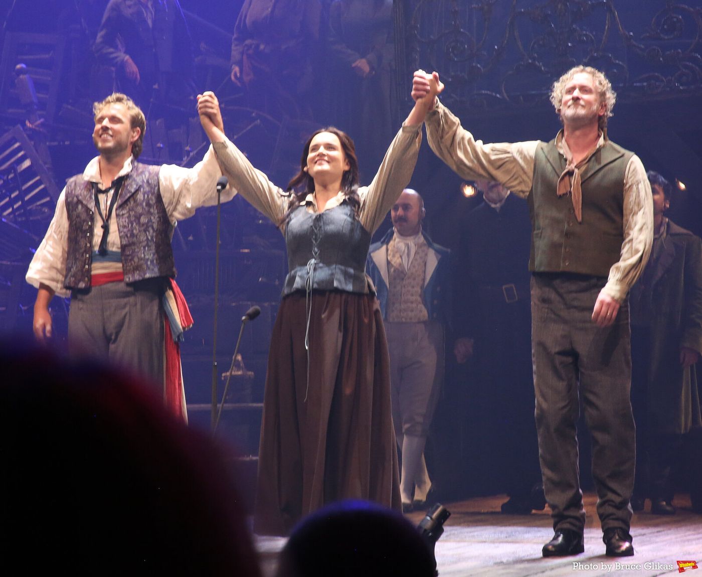 Photos: Patti LuPone, Aaron Tveit, and More Join LES MISERABLES: THE ARENA CONCERT SPECTACULAR For Encore Performance Image