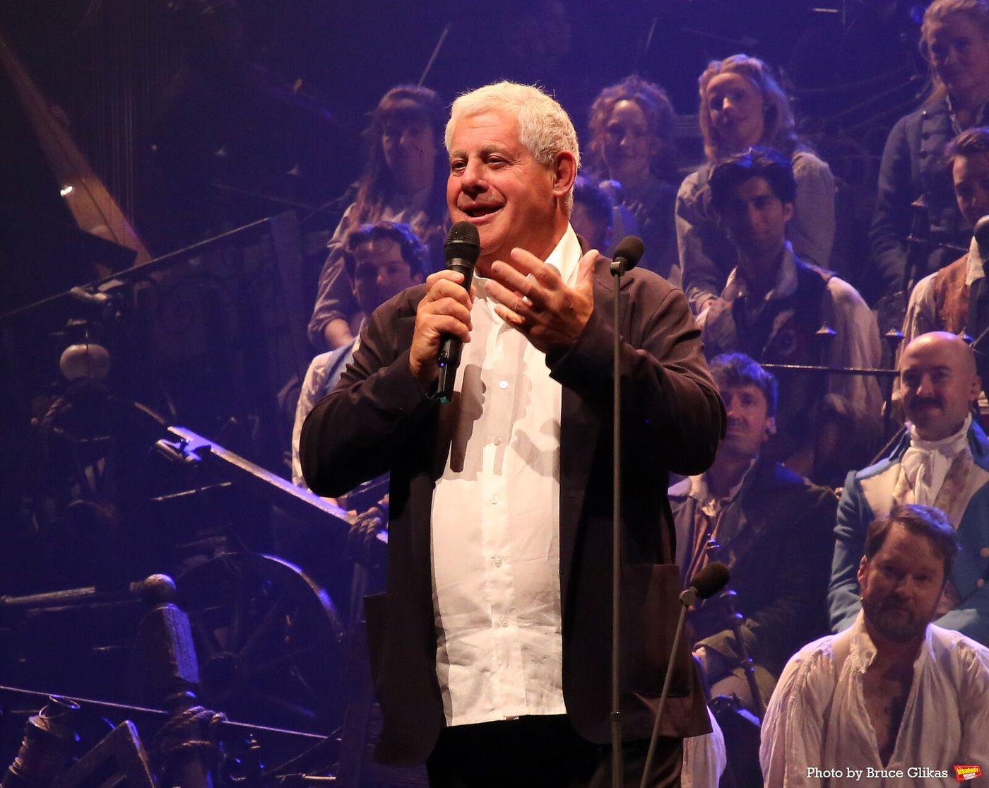 Photos: Patti LuPone, Aaron Tveit, and More Join LES MISERABLES: THE ARENA CONCERT SPECTACULAR For Encore Performance Image