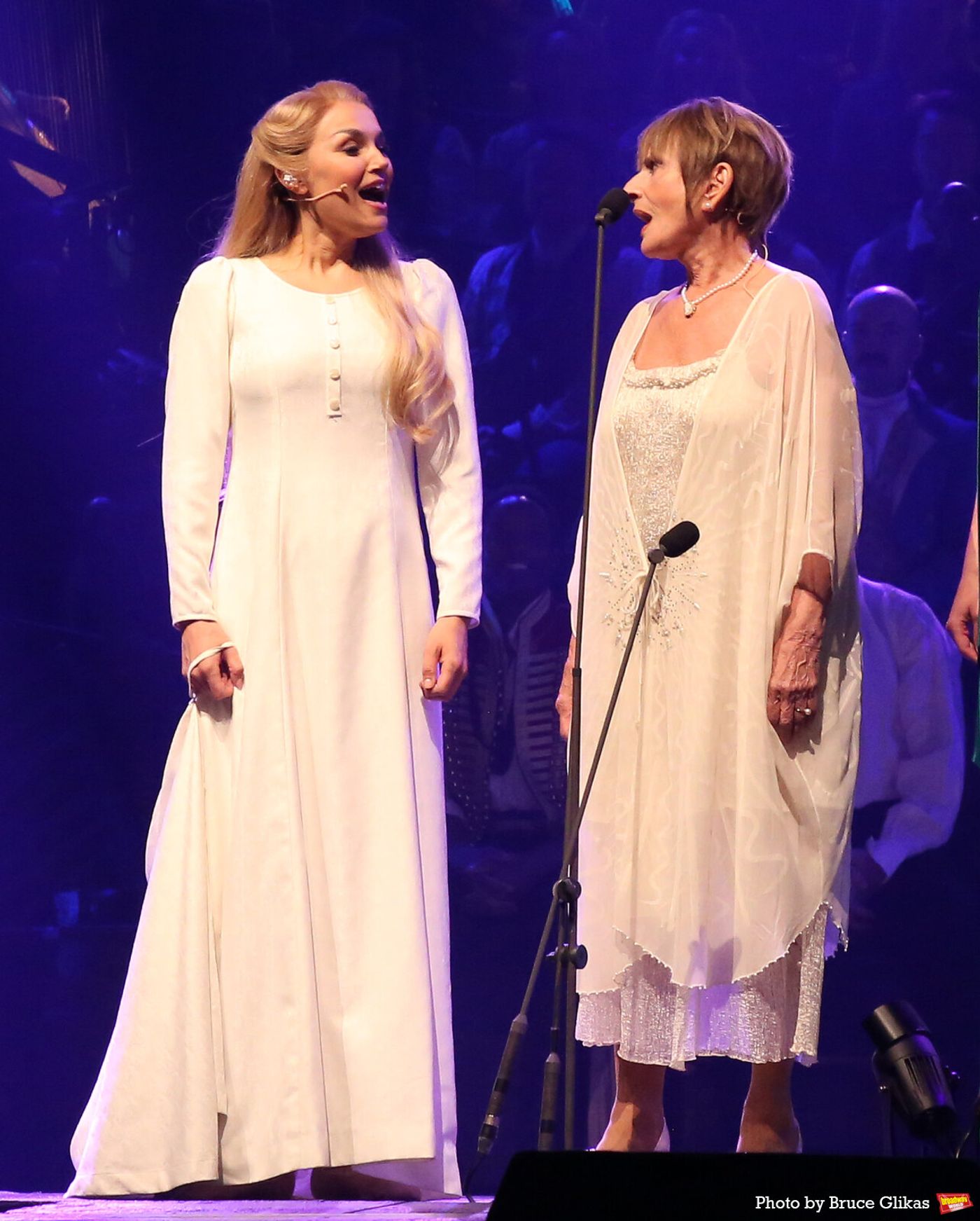 Photos: Patti LuPone, Aaron Tveit, and More Join LES MISERABLES: THE ARENA CONCERT SPECTACULAR For Encore Performance Image