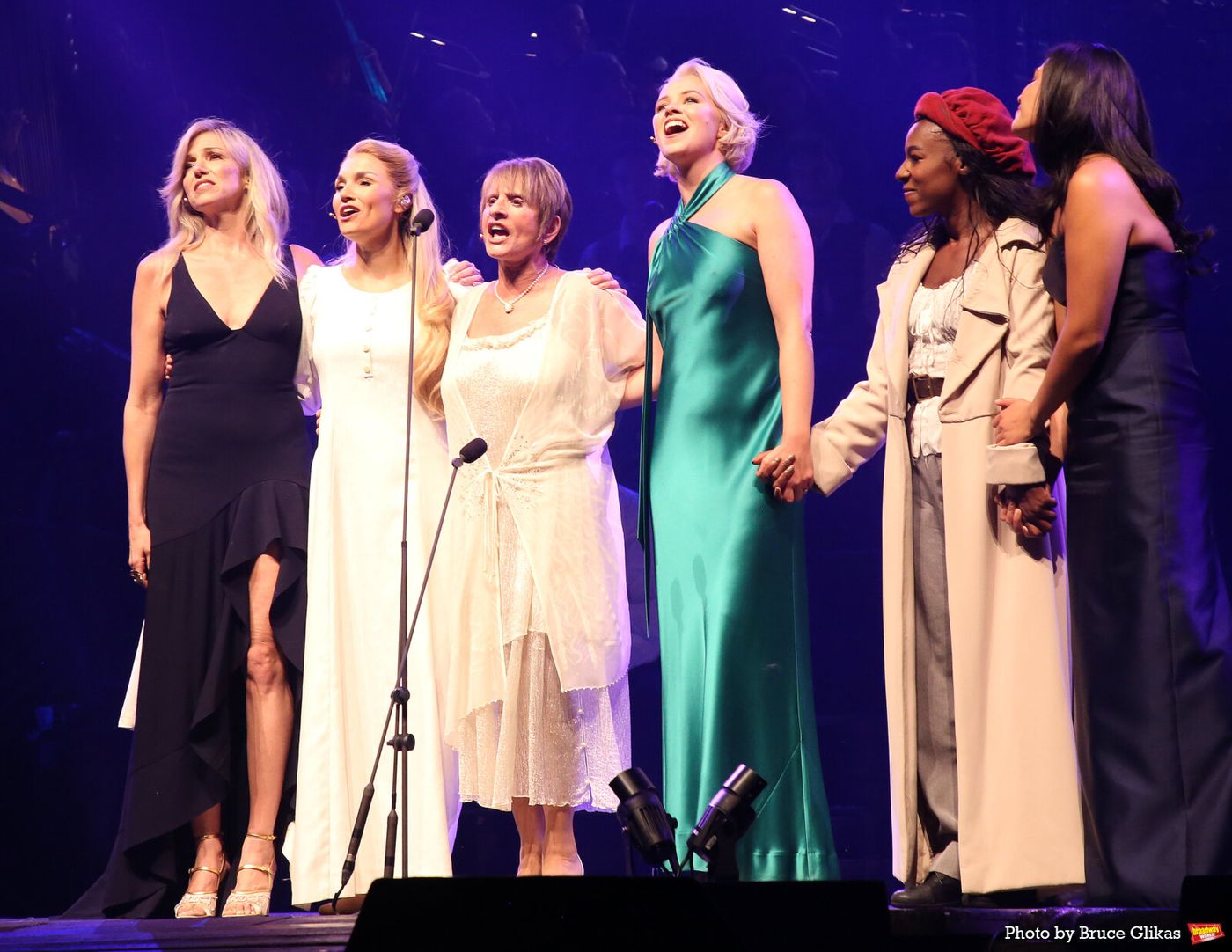 Photos: Patti LuPone, Aaron Tveit, and More Join LES MISERABLES: THE ARENA CONCERT SPECTACULAR For Encore Performance Image