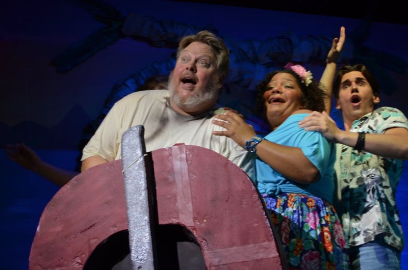 Review: ESCAPE TO MARGARETAVILLE at Cornwell’s Turkeyville Image