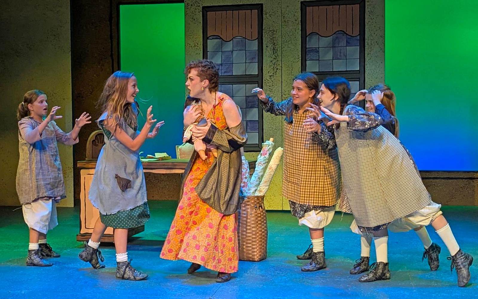 Photos: ANNIE at Cortland Repertory Theatre — photo 5 of 5