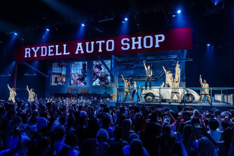 Review: GREASE THE IMMERSIVE MOVIE MUSICAL, Evolution London Image