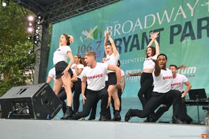 Sophie Carmen-Jones and the Cast of Chicago @ BroadwayWorld Sophie Carmen-Jones and the Cast of Chicago Photo