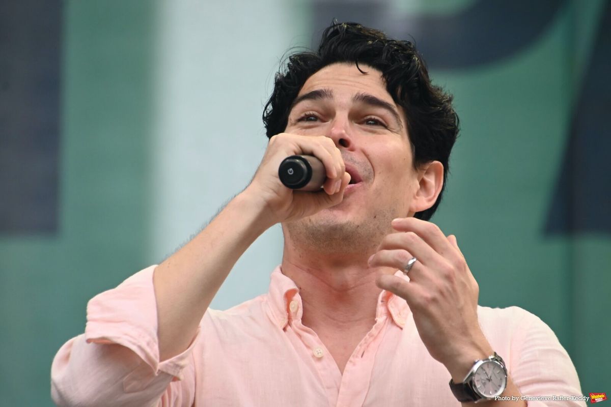 Rodney Ingram at Photos: WICKED, TITANÍQUE, CHICAGO & More Perform at Broadway in Bryant Park Week Two