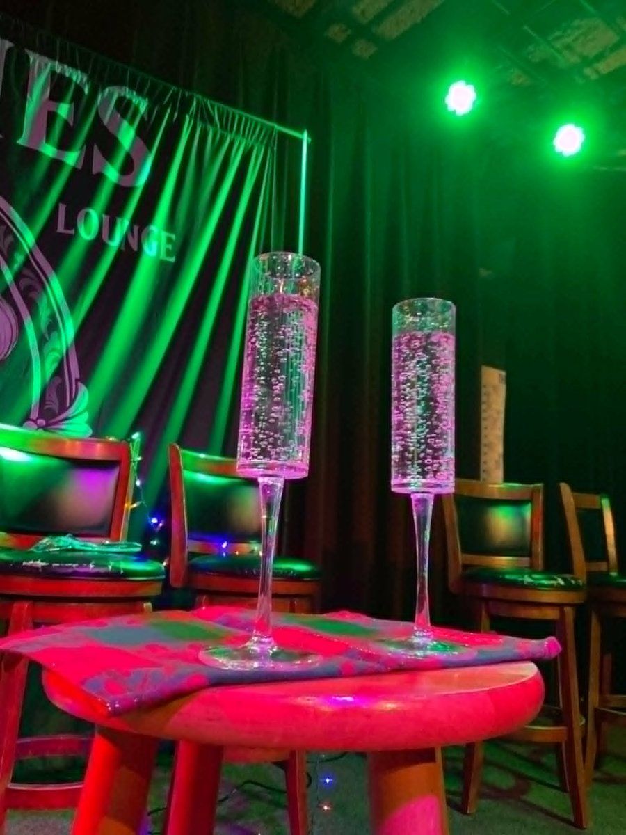 Review: THE GHOSTS OF EVE MERCER at Birdie's Cabaret Theater & Lounge in North Little Rock Image