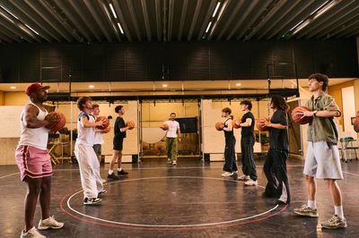 Harry Judd and cast Photo