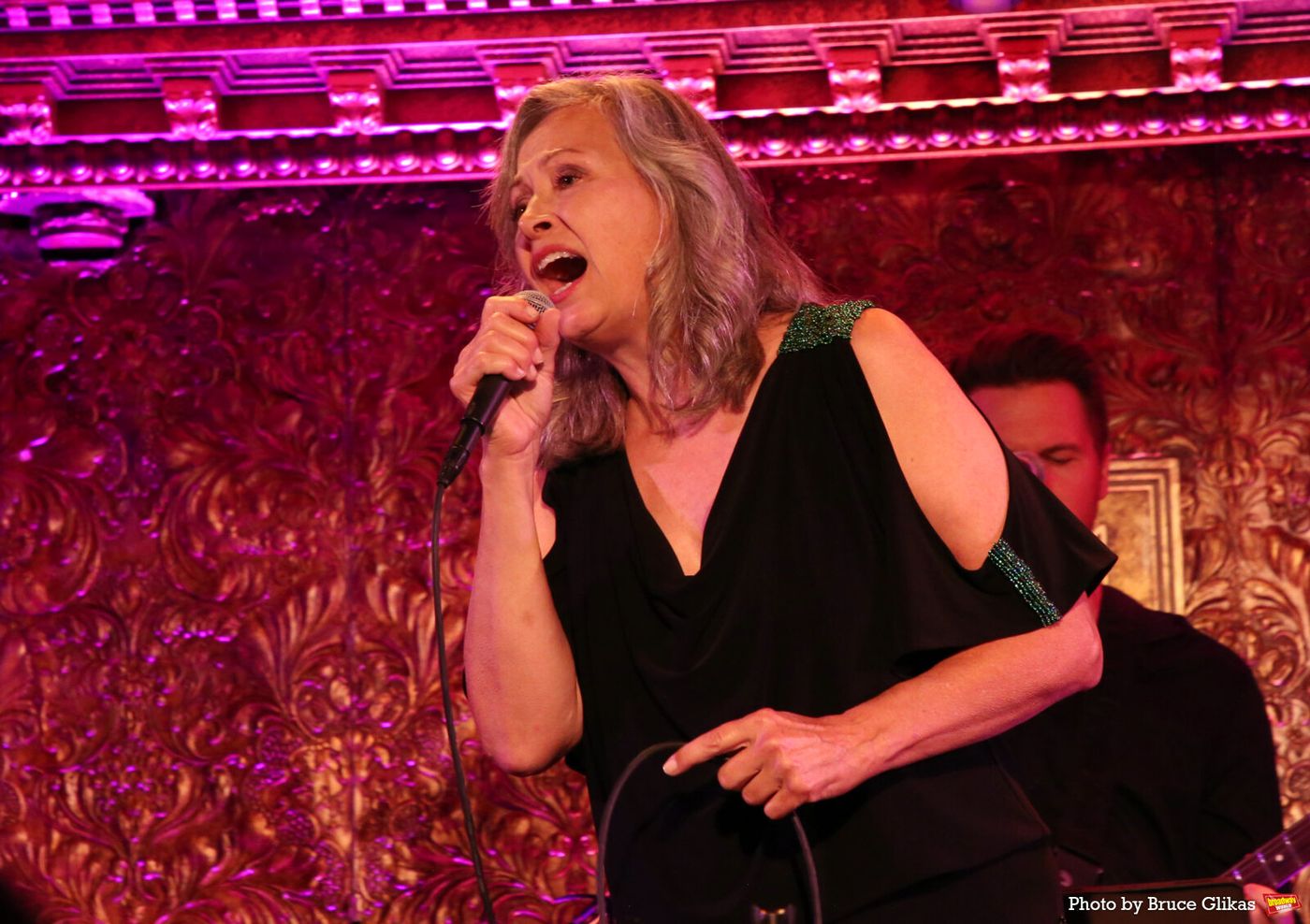 Photos: Linda Eder Returns to 54 Below Image
