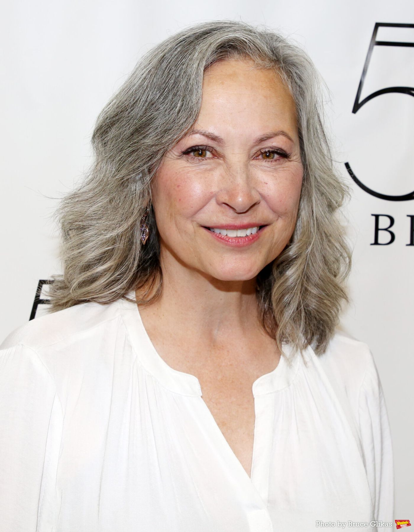 Photos: Linda Eder Returns to 54 Below Image