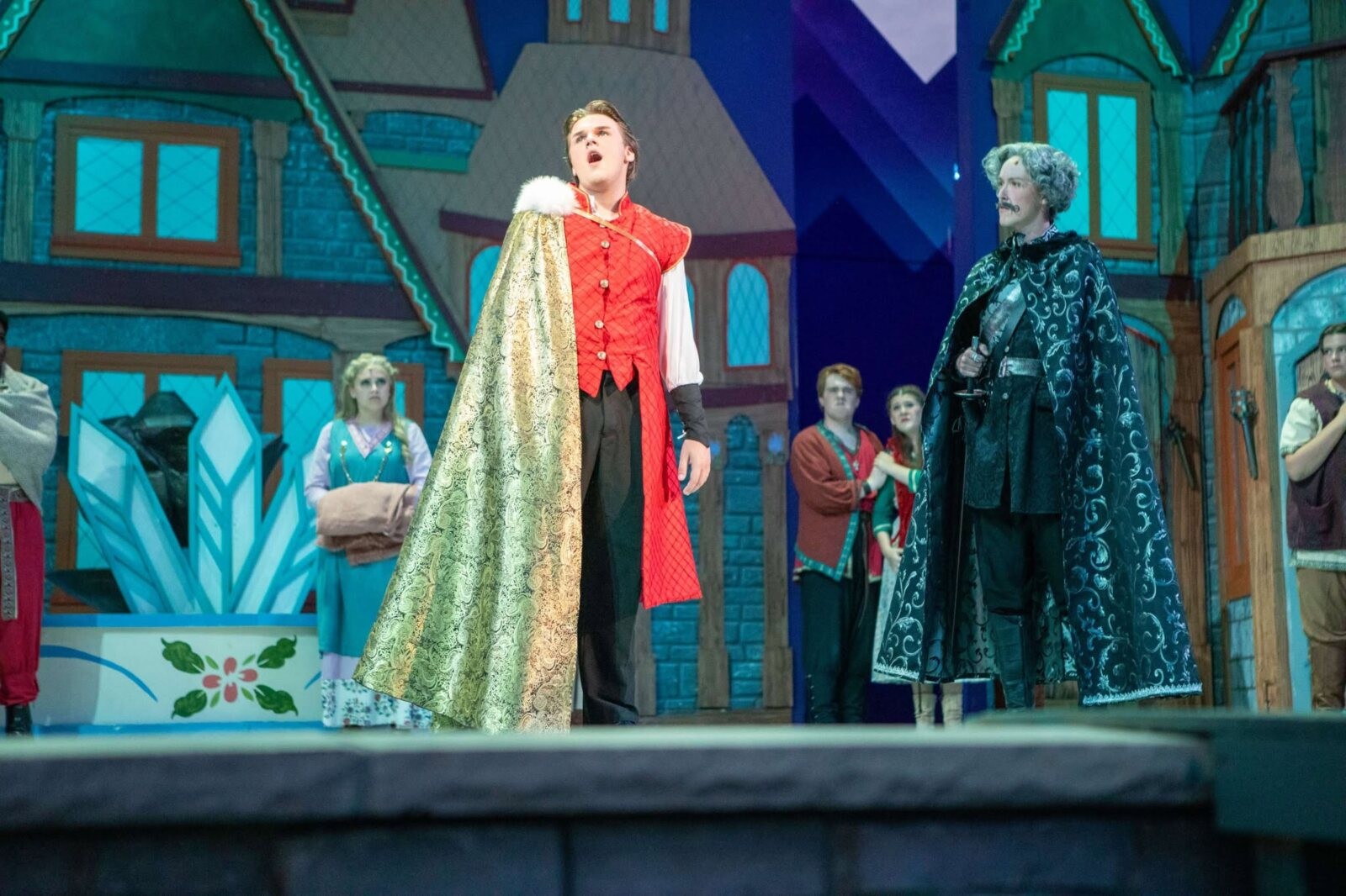 Review: DISNEYS FROZEN at Trollwood Performing Arts School Image