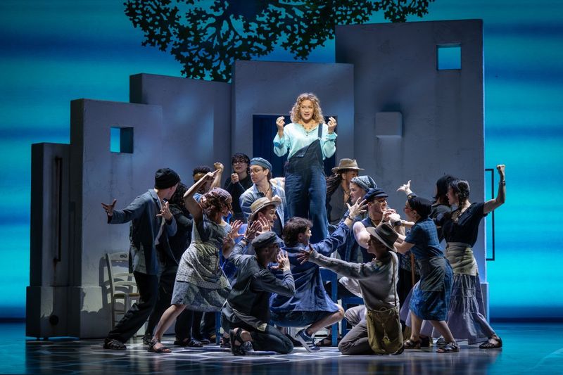 MAMMA MIA! 2 - 2026: Jessica Crouch (Donna Sheridan), and the Company of MAMMA MIA! 25th Anniversary Tour Photo by Joan Marcus 