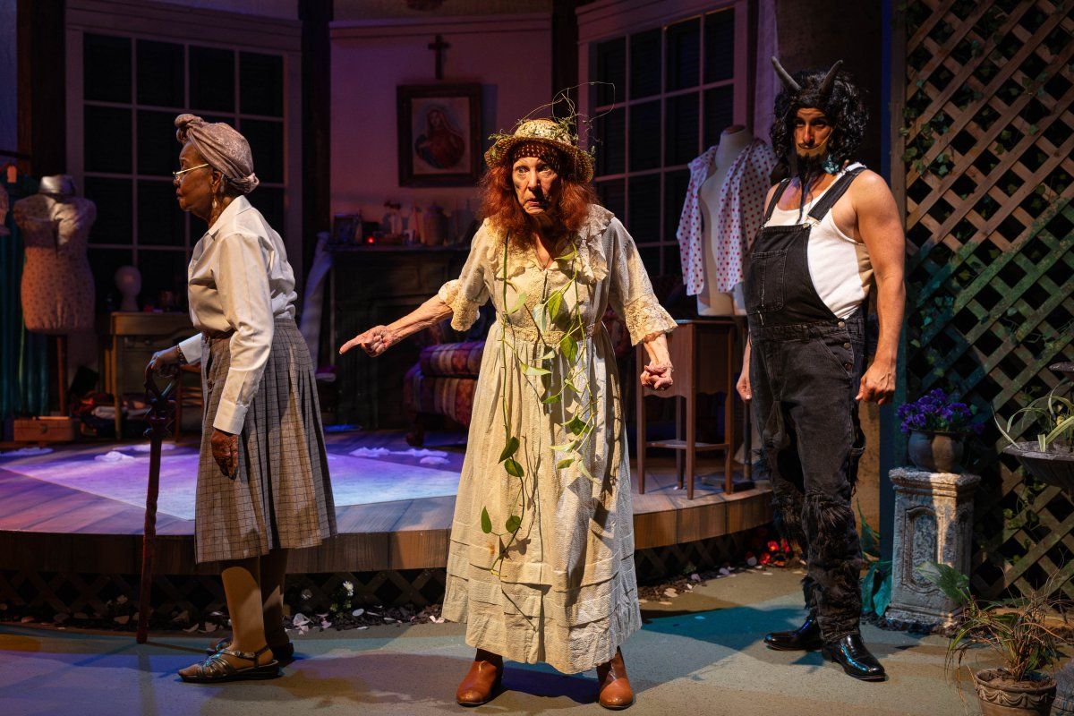 Review: THE ROSE TATTOO Blooms with Warmth and Heartbreak Image