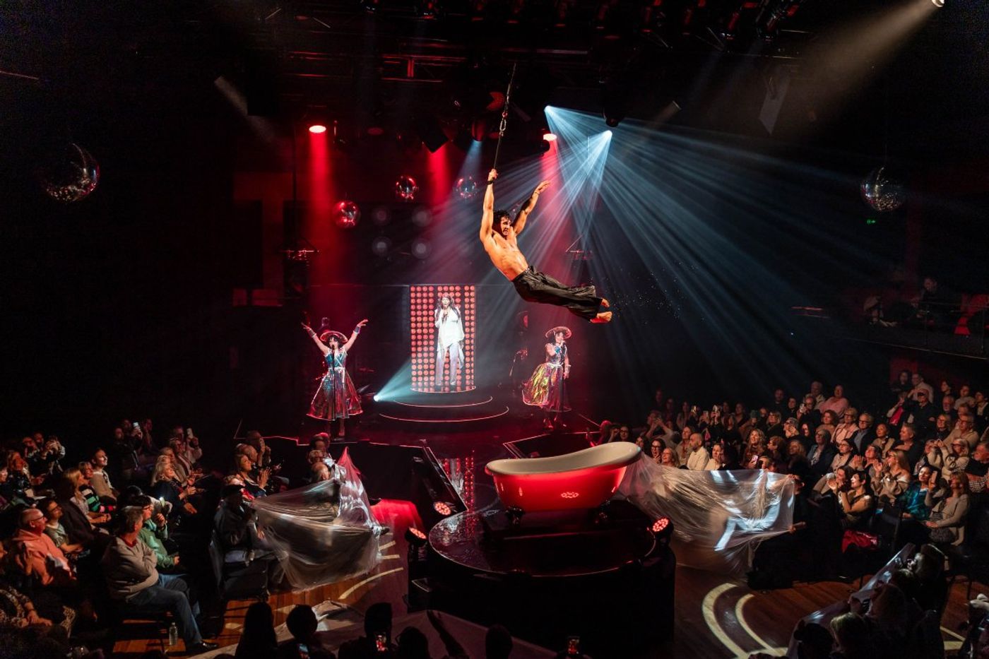 REVIEW: Marcia Hines Turns Up The Heat For Winter with VELVET INFERNO Image