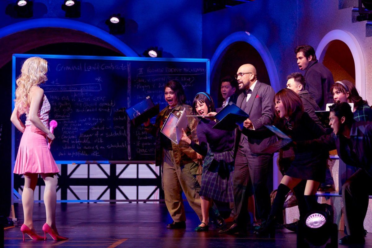 Review: LEGALLY BLONDE – THE MUSICAL at Esplanade Theatre Celebrates Ingenuity, Community, and Joy Image
