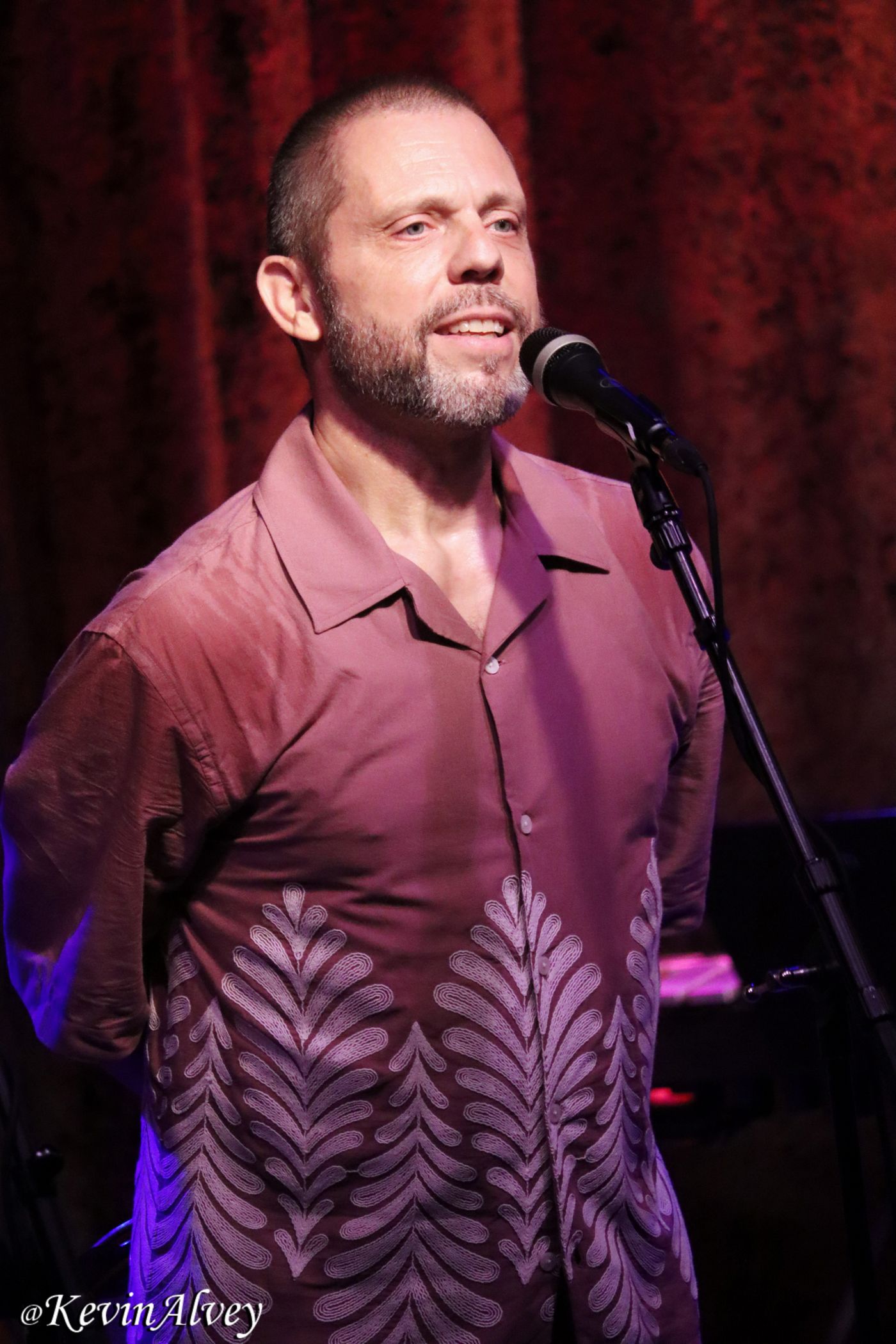 Photos: Max Pollak Brings Birdland To Its Feet Image