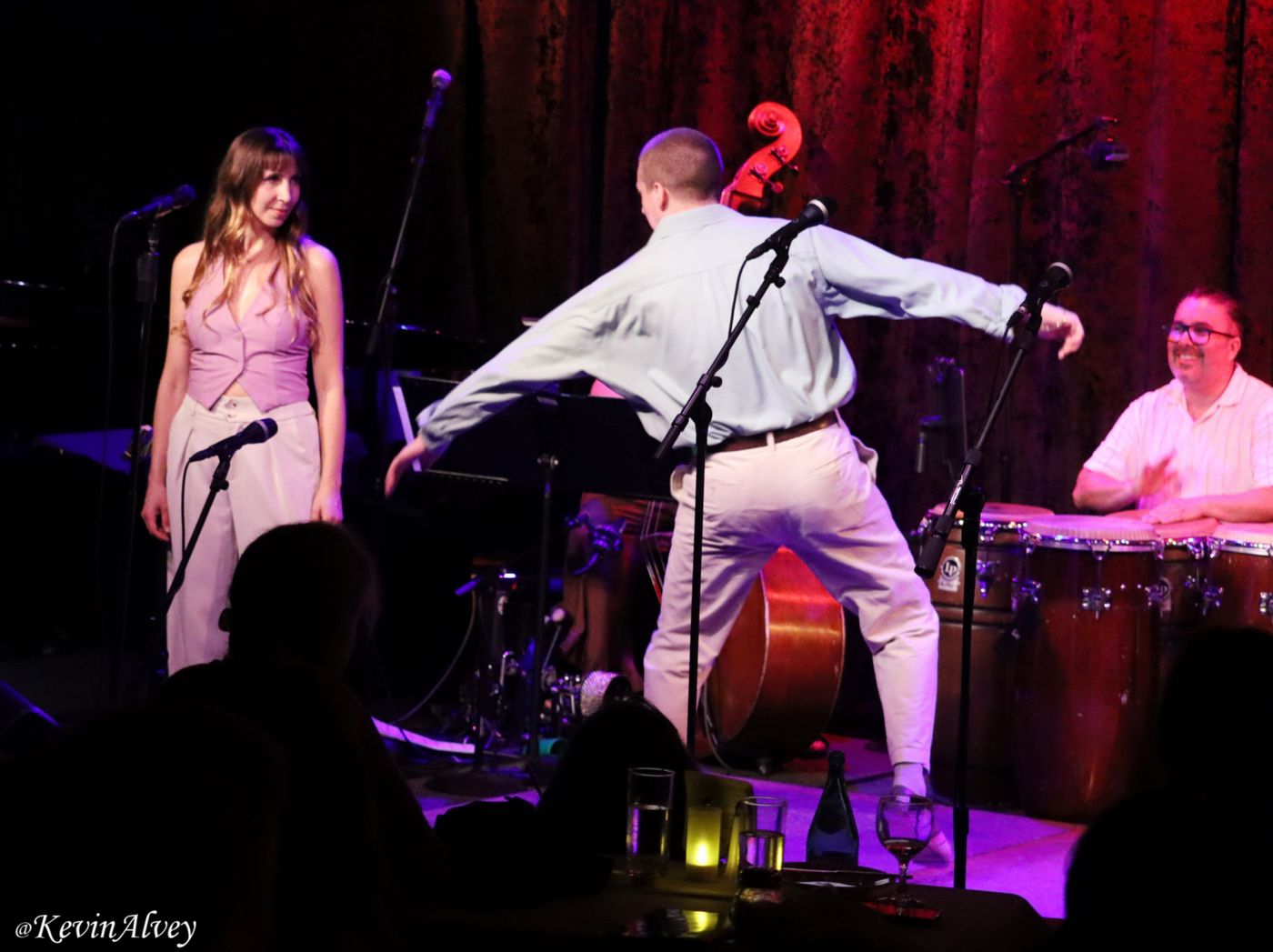 Photos: Max Pollak Brings Birdland To Its Feet Image