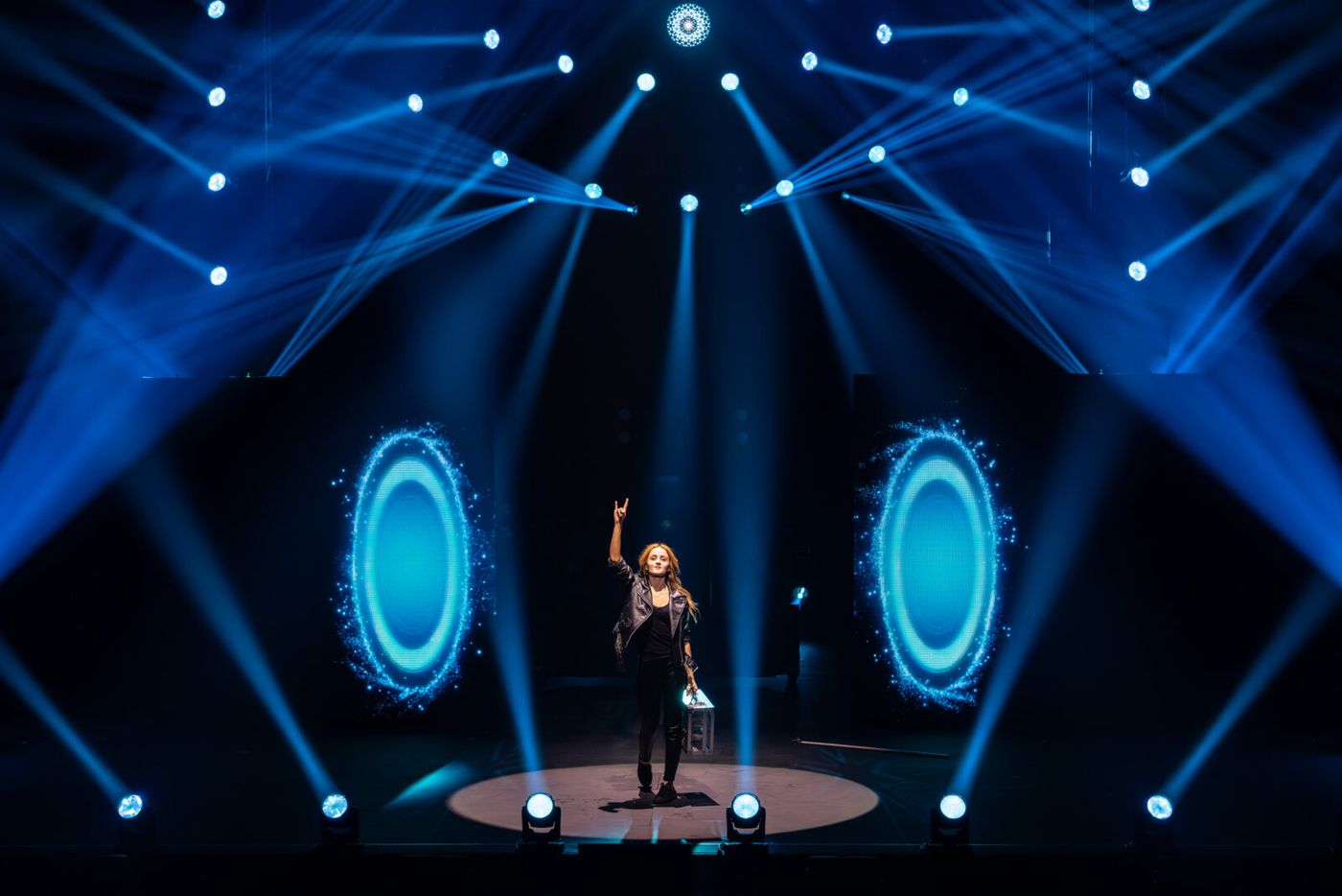 Photos: First Look NOW YOU SEE ME LIVE At The London Coliseum Image