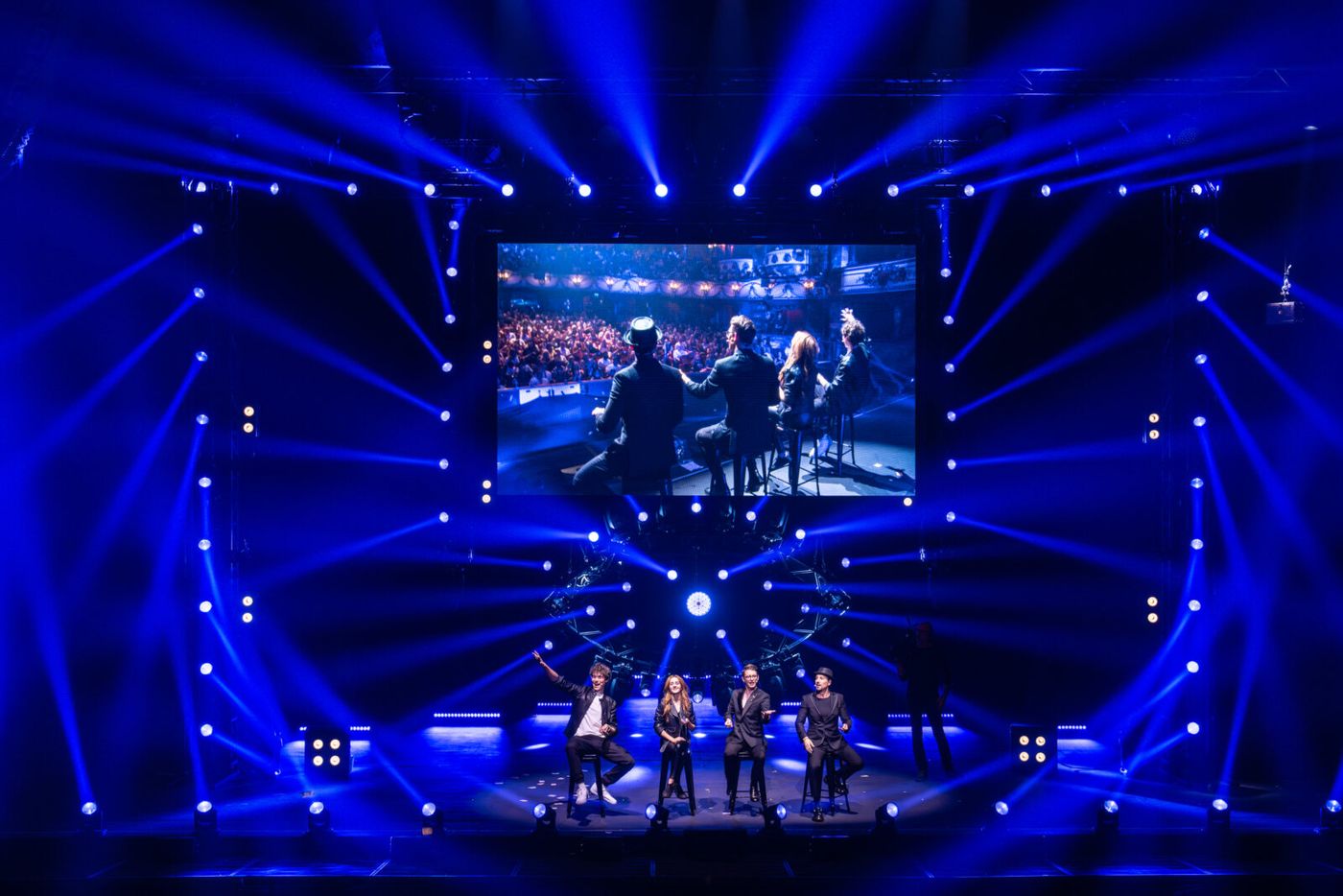 Photos: First Look NOW YOU SEE ME LIVE At The London Coliseum Image
