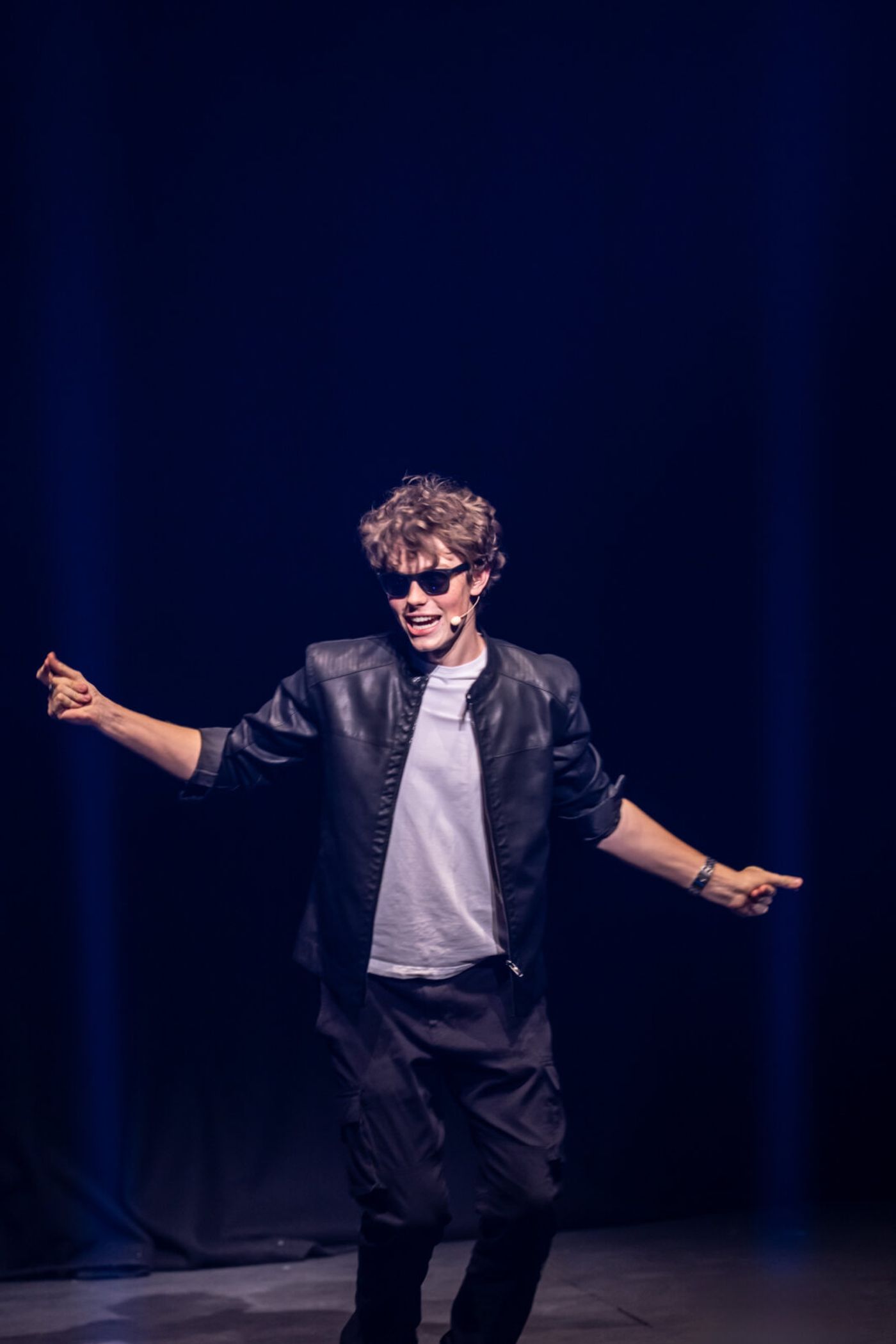 Photos: First Look NOW YOU SEE ME LIVE At The London Coliseum Image