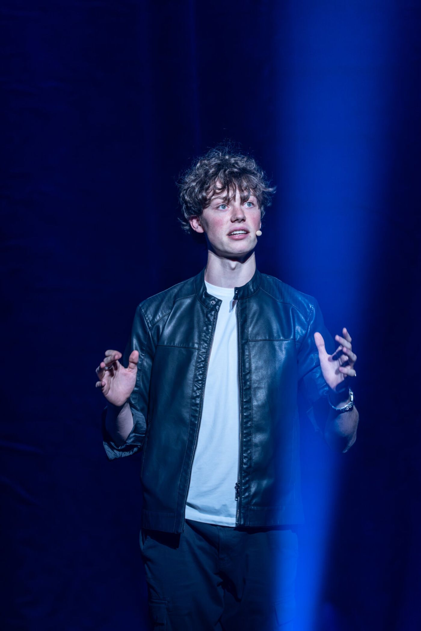 Photos: First Look NOW YOU SEE ME LIVE At The London Coliseum Image