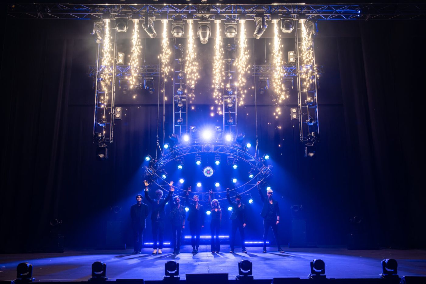 Photos: First Look NOW YOU SEE ME LIVE At The London Coliseum Image