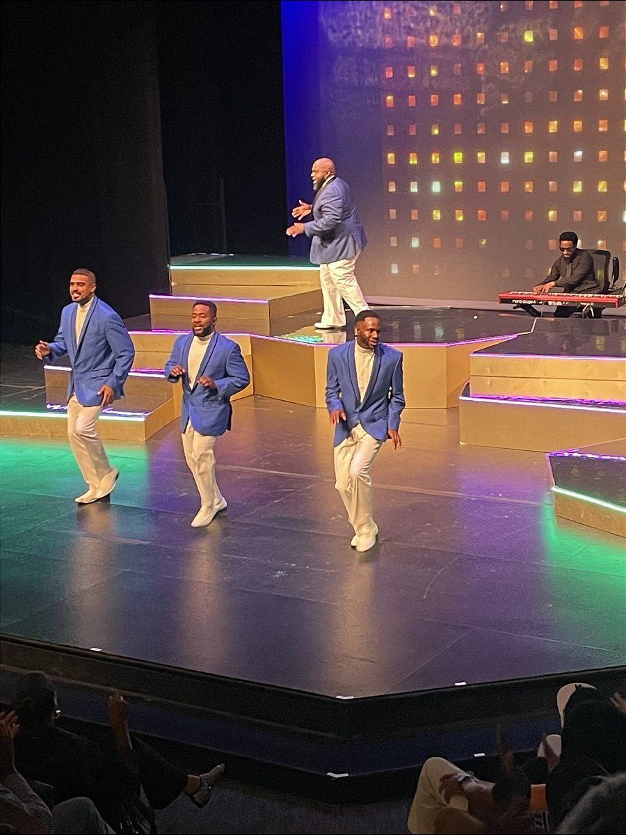 Review: MARVIN:  THE MARVIN GAYE REVUE Image