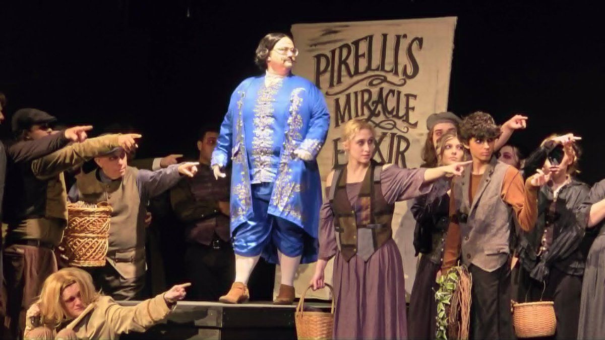 Review: SWEENEY TODD: THE DEMON BARBER OF FLEET STREET at The Pocket Community Theatre in Hot Springs Image
