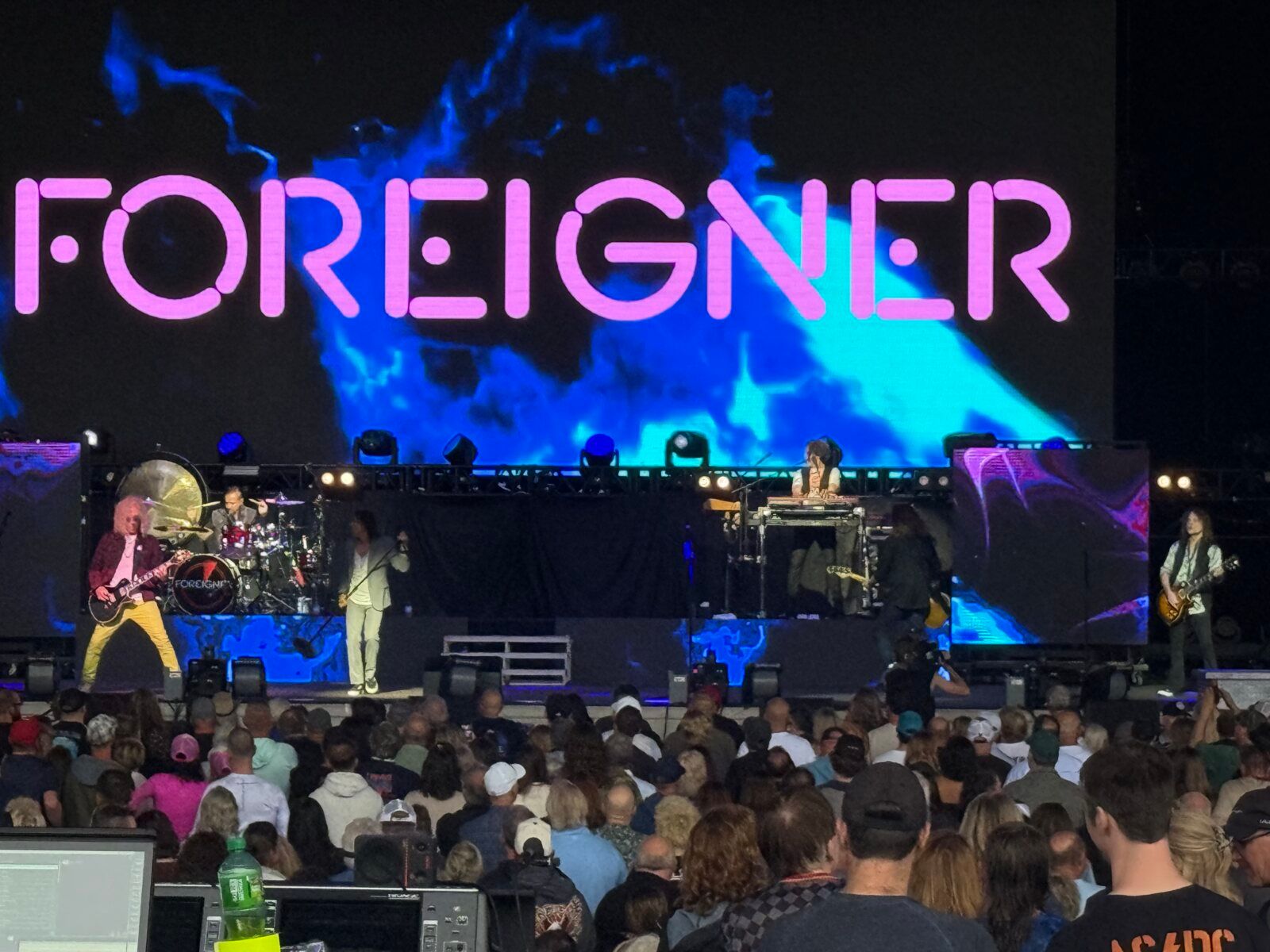 Photos: Foreigner @Acrisure Amphitheater, August 1st 2026 Image