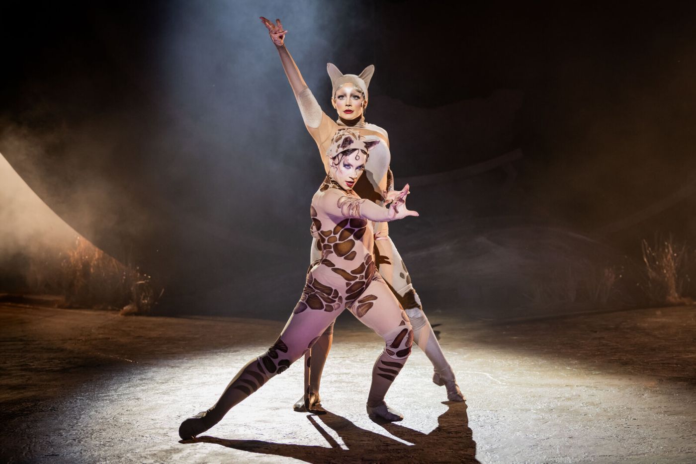 Photos: Rachael Wooding, Melanie La Barrie, and More in CATS at Regent's Park Open Air Theatre Image