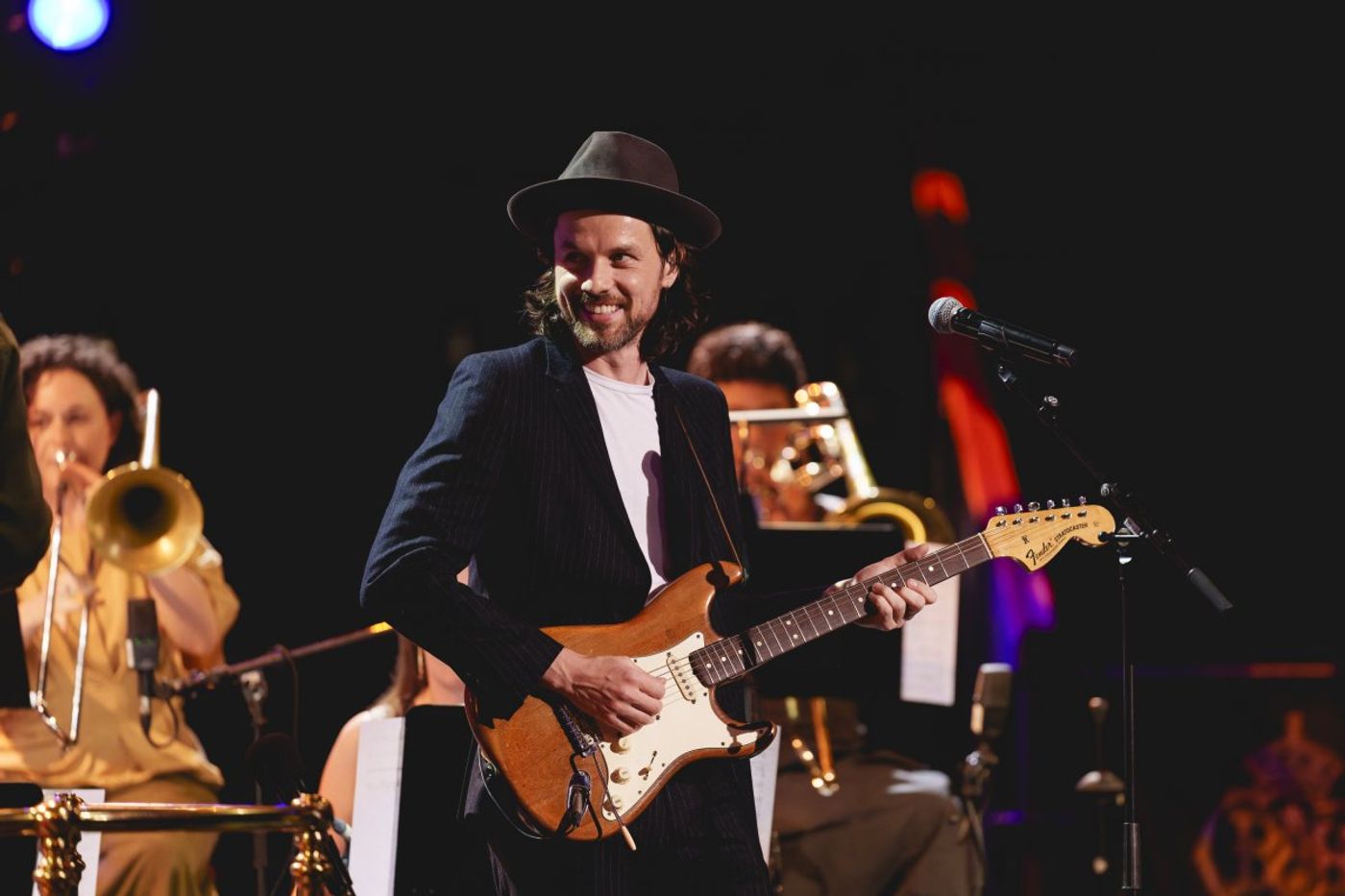 Review: BBC PROMS: UNDER AFRICAN SKIES - SONGS FROM PAUL SIMON'S 'GRACELAND', Royal Albert Hall Image
