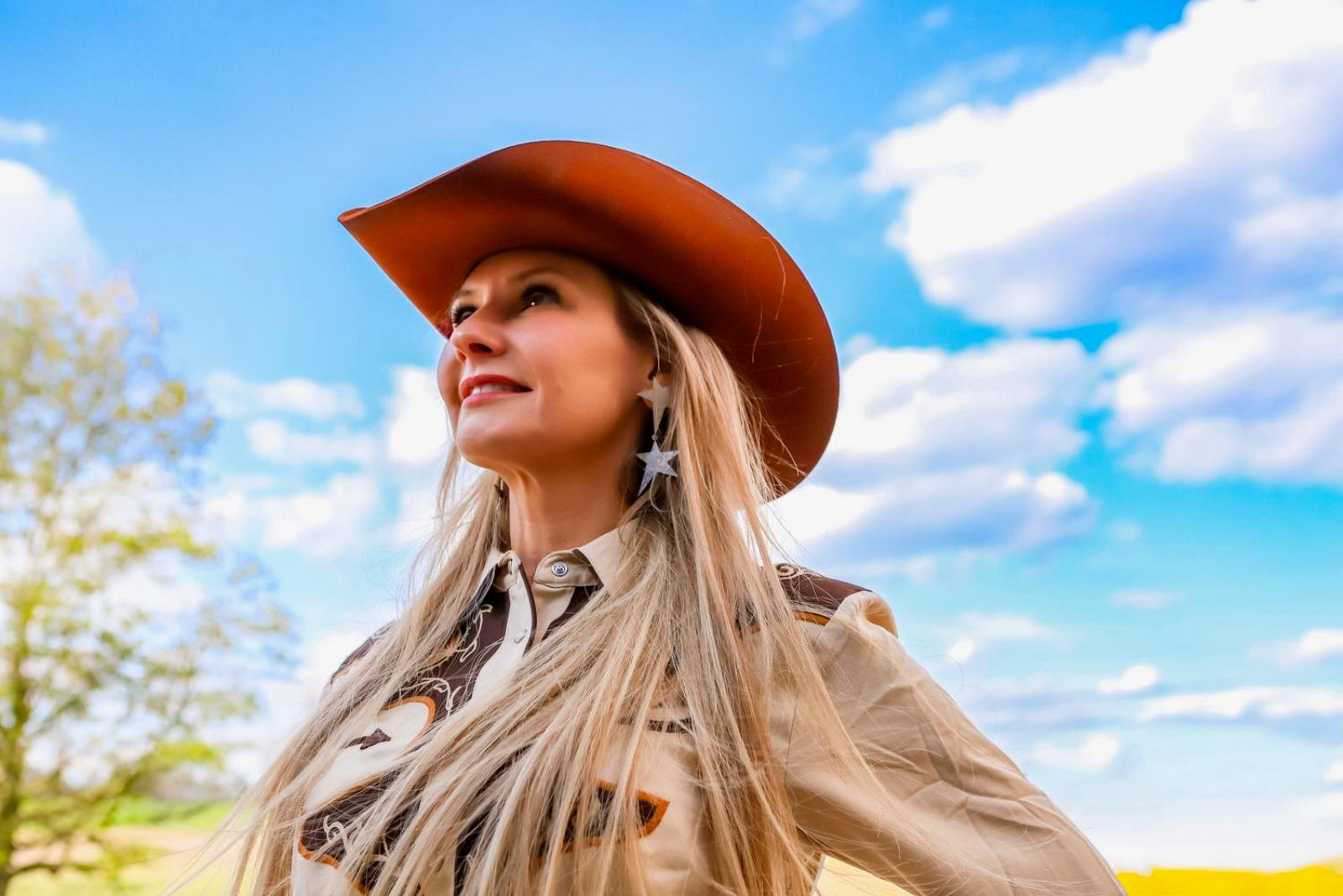 Photos: Rebekah Snyder to Release New Single SOMEDAY LULLABY — photo 3 of 4