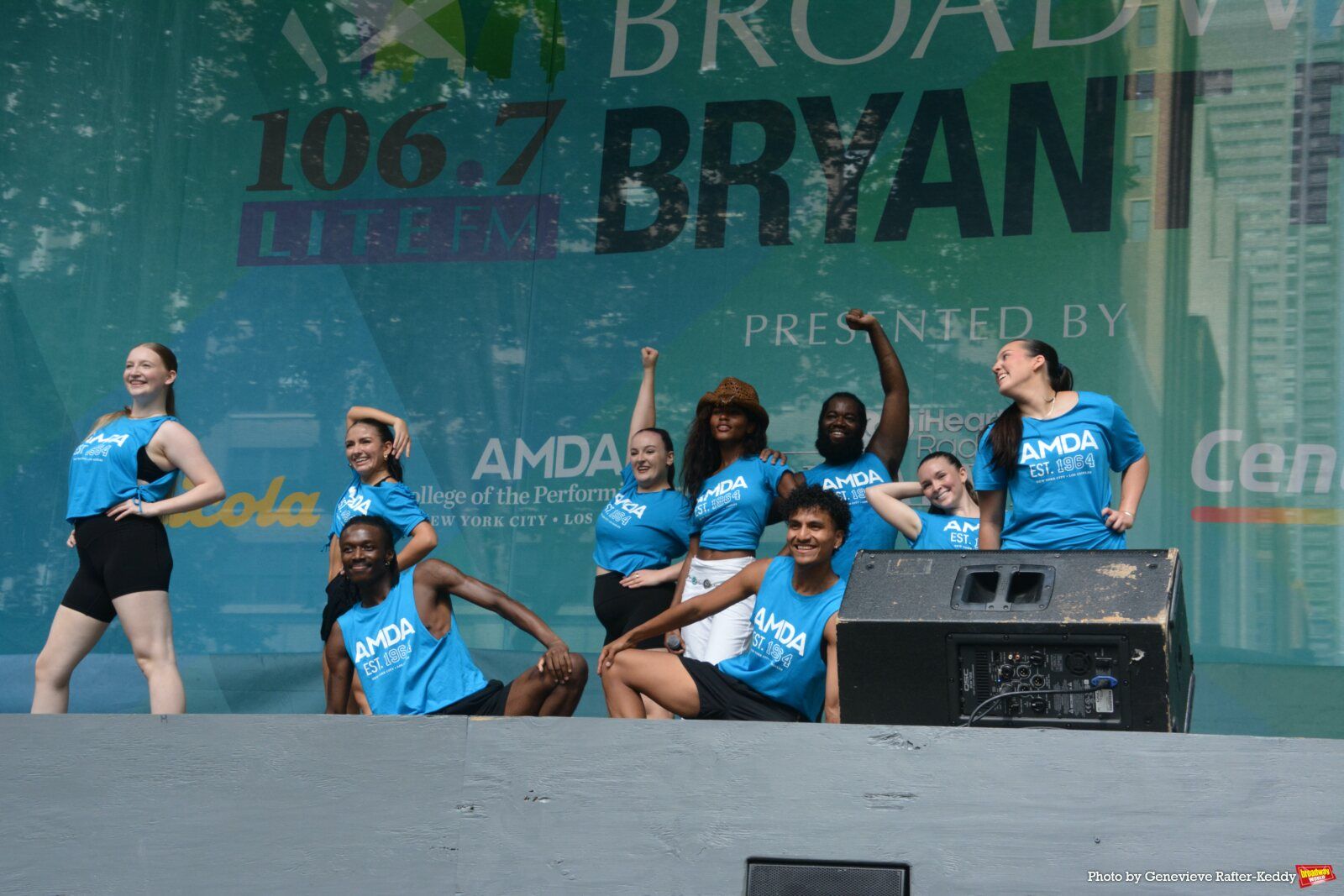 Photos: MJ, THE OUTSIDERS & More Perform at Broadway in Bryant Park Image
