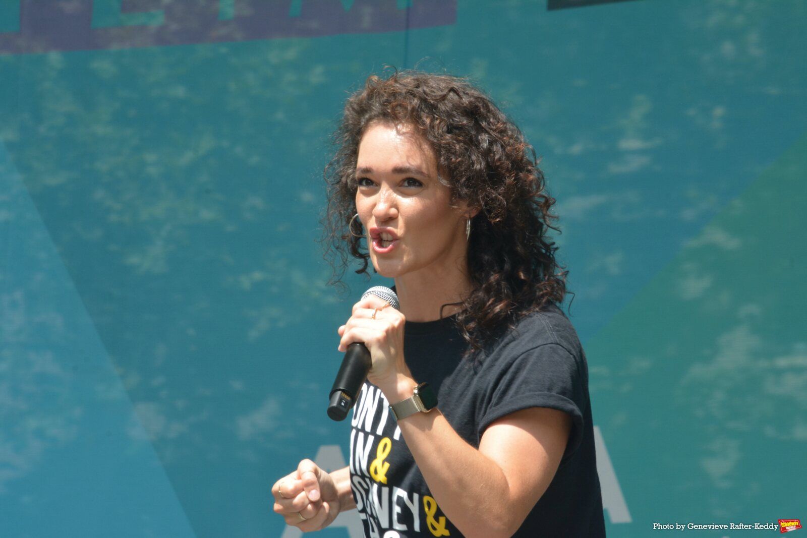 Photos: MJ, THE OUTSIDERS & More Perform at Broadway in Bryant Park Image