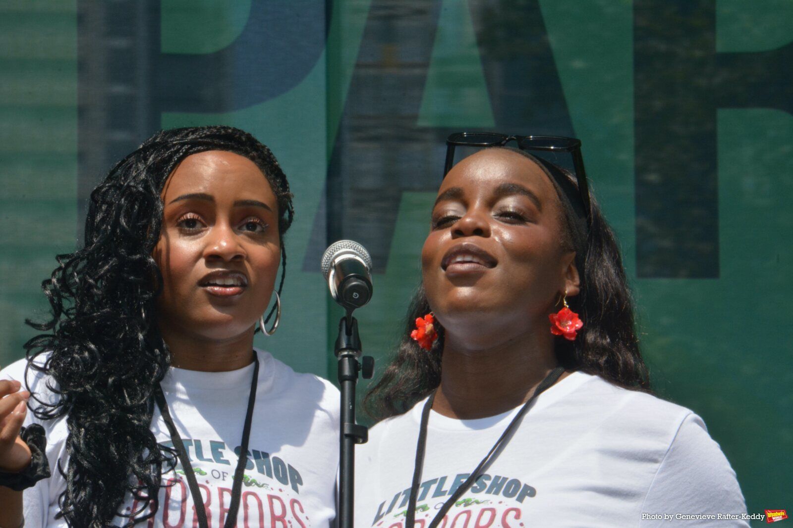 Photos: MJ, THE OUTSIDERS & More Perform at Broadway in Bryant Park Image