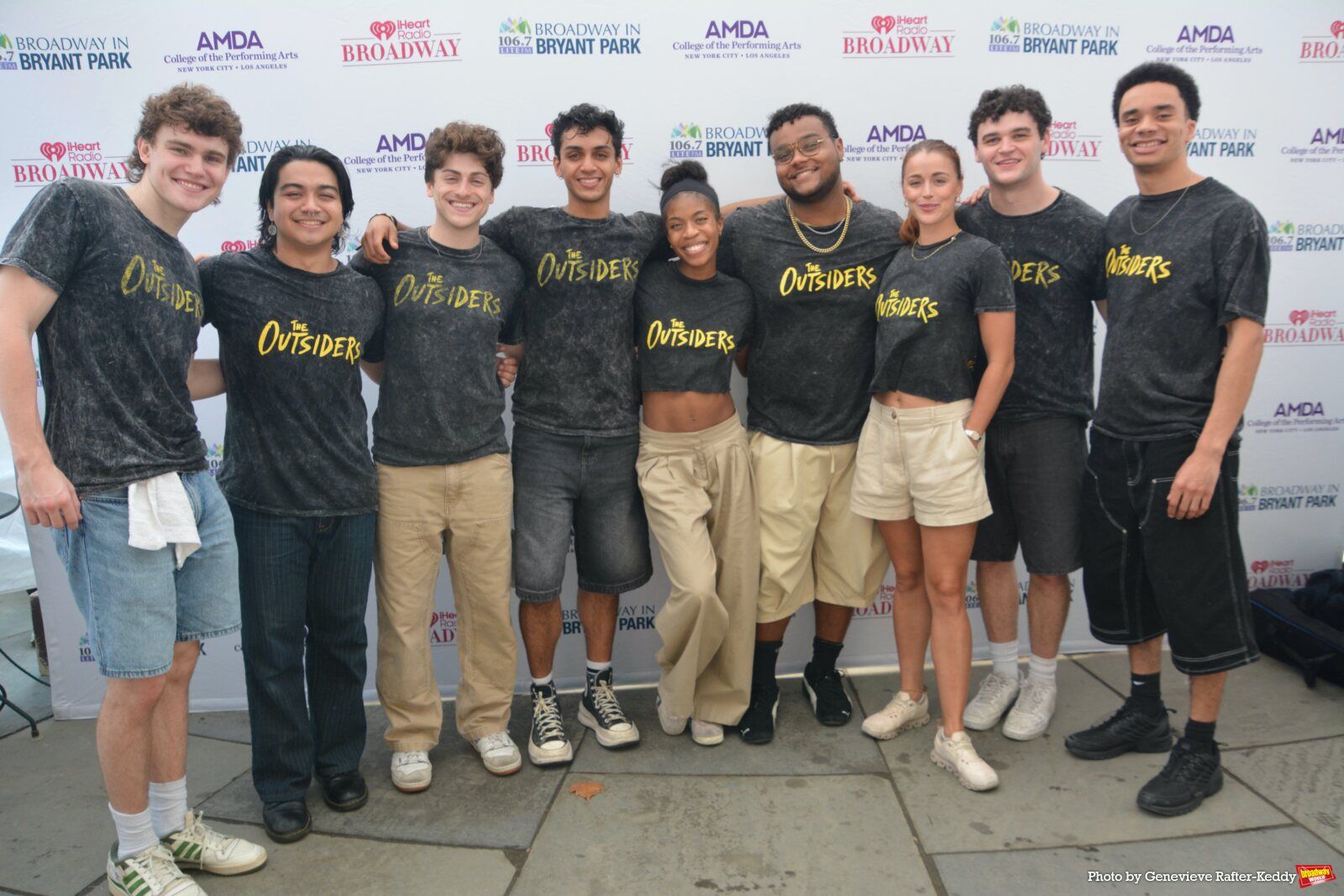 Photos: MJ, THE OUTSIDERS & More Perform at Broadway in Bryant Park Image