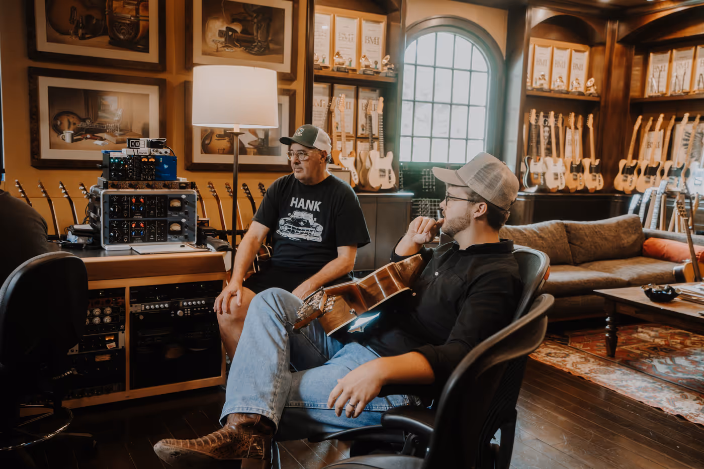Photos: Kenny Whitmire Releases MOVIN' ON'S MOVIN' IN Feat. Vince Gill Image