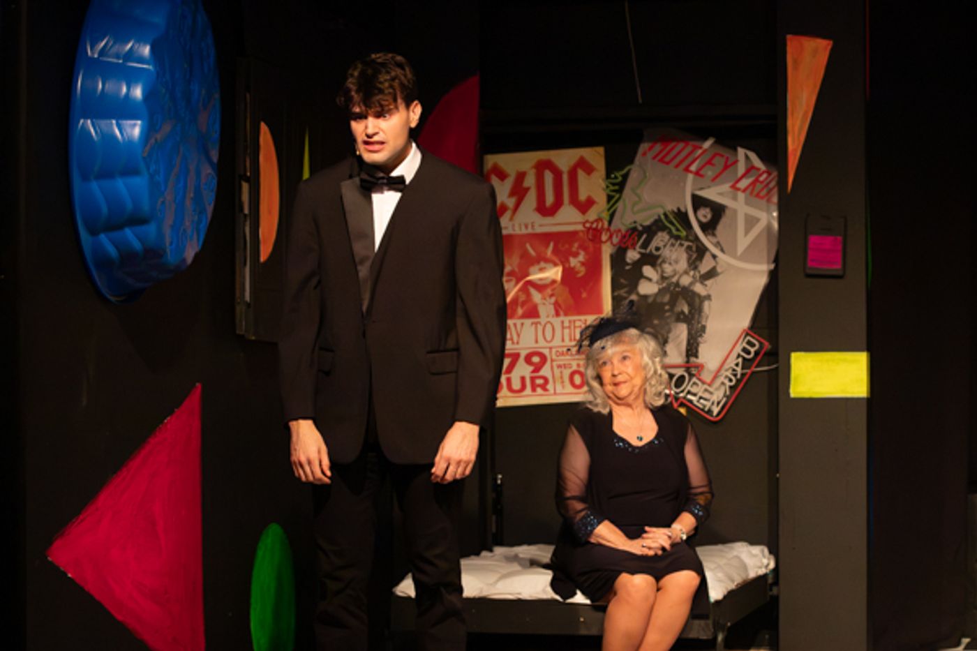 Photos: First look at Little Theatre Off Broadway’s The Wedding Singer Image