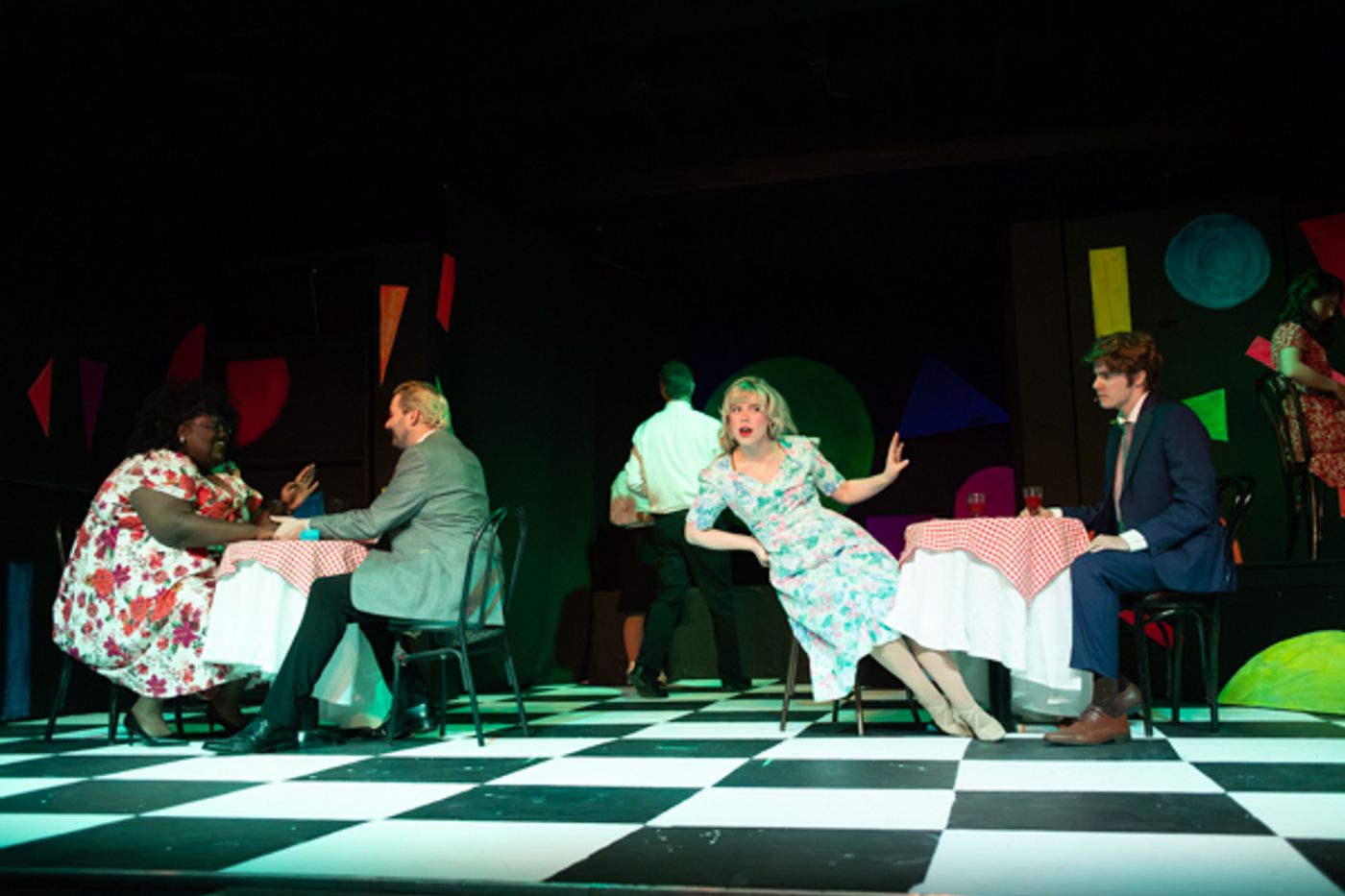 Photos: First look at Little Theatre Off Broadway’s The Wedding Singer Image